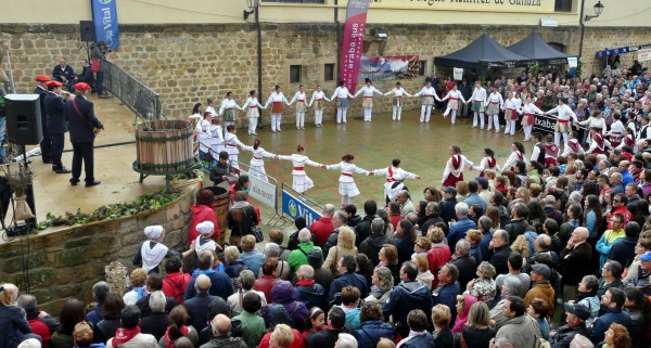 vendimia-bailan-plaza