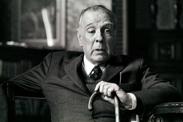 "El VINO / fluye rojo a lo largo de las generaciones", escribió Borges.