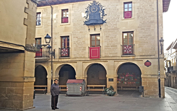 Toni-Plaza