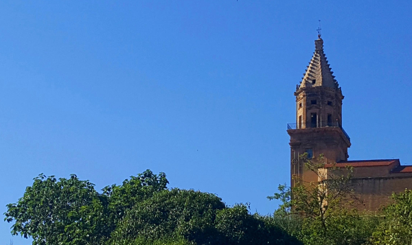 Iglesia-Elvillar