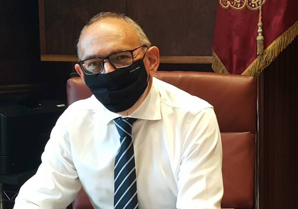 Ramiro González