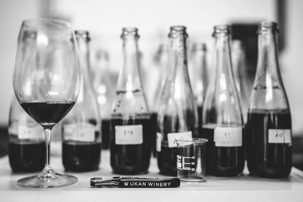 UKAN-WINERY