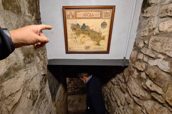 Bodegas Pavoni