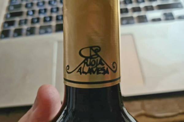 Bodegas Pavoni