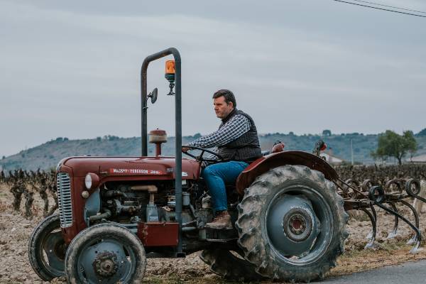 Tractor-Jose