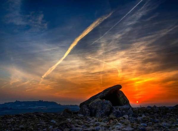 Dolmen-RA