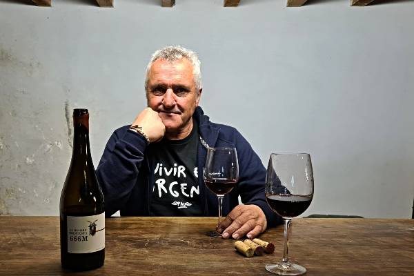 Rodrigo Fernández. 'El hombre orquesta' no puede vivir sin la melodía del vino