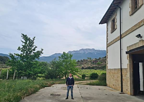 Detras-Bodeg