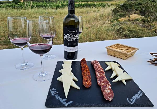 QUESO-VINO