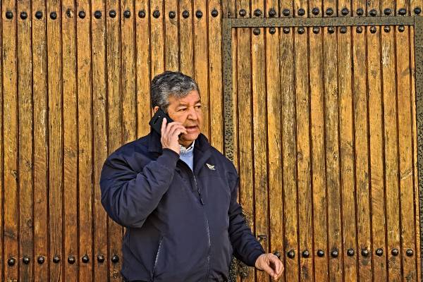 PUERTAS-MURO