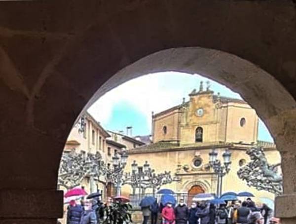 ARCO-PLAZA