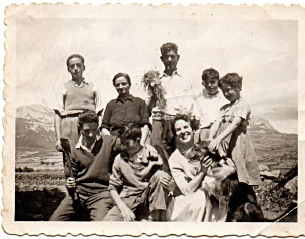 FAMILIA 1954