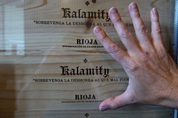 SU MANO