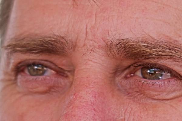SU MIRADA