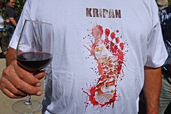 VINO KRIPAN
